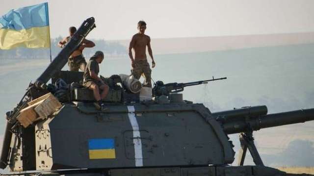 «ДНР»: 45 тисяч бійців української армії готові до наступу на Донбасі