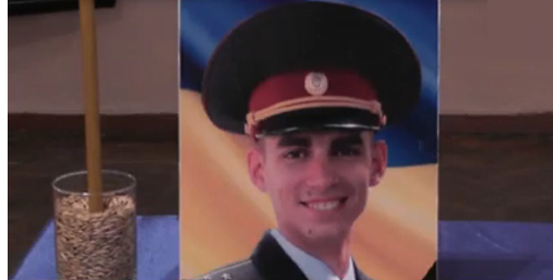 В поисках погибшего сына его мать ездила к террористу Захарченко