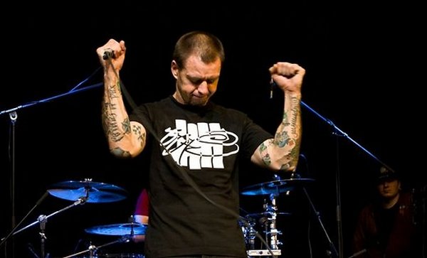 «Воины света» получили вид на жительство в Украине