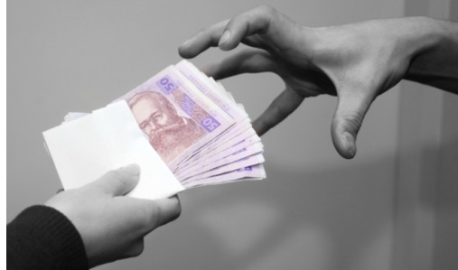 Следователь за 10 тысяч хотел «отмазать» террористку «ДНР»