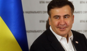 Порошенко доручив Саакашвілі боротися з корупцією в Одесі