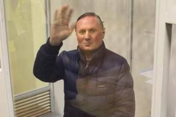 Александр Ефремов: хорошо сидим