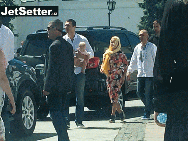 Кличко-молодший похрестив доньку у церкві Московського патріархату (ФОТО)