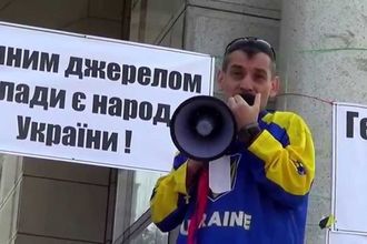 Организатора "третьего Майдана" выдворили из Украины