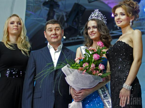 Онищенко заявил о финансировании парламентской кампании "Народного фронта"