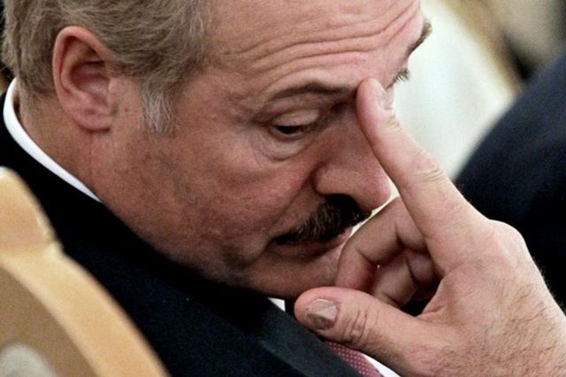 В России требуют, чтобы Беларусь вошла в состав РФ - иначе ее ликвидируют