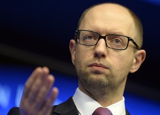 Украина не может себе позволить выплачивать внешние долги, — Яценюк