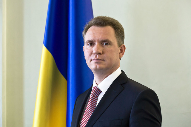 Порошенко наградил главу ЦИК Охендовского орденом Ярослава Мудрого