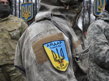 З’явилося відео, як «Айдар» залишає місто Щастя