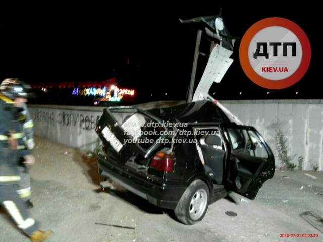     :  - Volkswagen Golf    