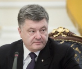 Порошенко підтвердив, що невдовзі в Кабміні стане чимало зайвих "кадрів"