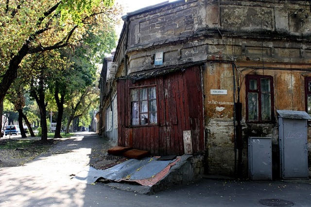 Микрорайон Молдаванки снесут, тысячу семей отселят
