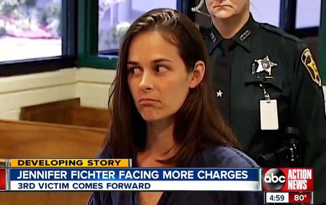 В США учительницу за секс с учениками посадили в тюрьму на 22 года