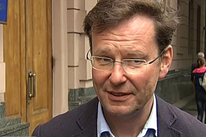 "Подивіться на кар’єру Яценюка. Який він новий політик?" - Саша Боровик