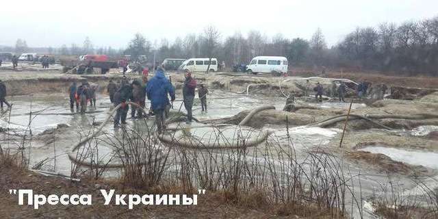 Народные депутаты отказались узаконить добычу янтаря