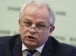 От экс-председателя Нацбанка требуют вернуть зарплату