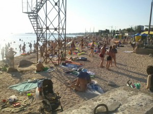 Пляжи… в одном часе от войны. Отдых в прифронтовом Приазовье