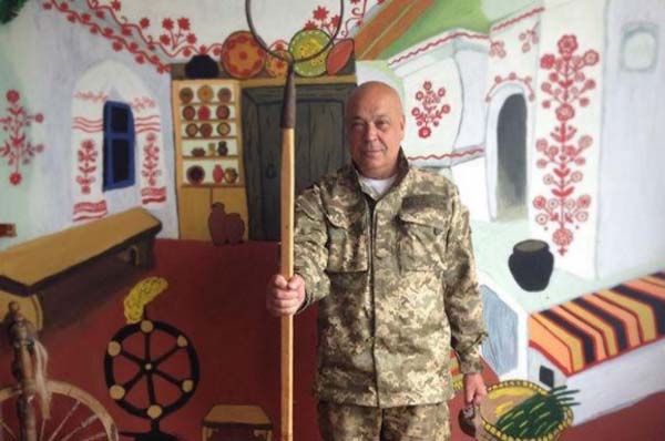 Геннадий Москаль: карманный пожарный на службе у президента