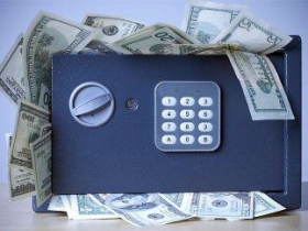 Несостоявшийся дефолт и транш МВФ опустят доллар до 21,80 грн./$