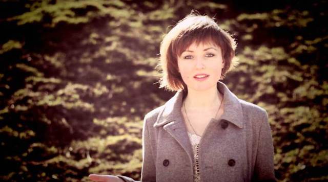 Украинка, написавшая «Никогда мы не будем братьями», сочинила новый стих