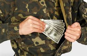 В ХМЕЛЬНИЦКОМ ВОЕНКОМАТЕ ПРЕДЛАГАЛИ ОТКУПИТЬСЯ ОТ СЛУЖБЫ В АРМИИ ЗА 700 ДОЛЛАРОВ