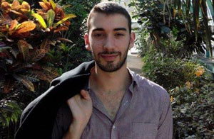 Французький журналіст П’єр Сотрей: Колосальну частину вмісту гуманітарних конвоїв продавали