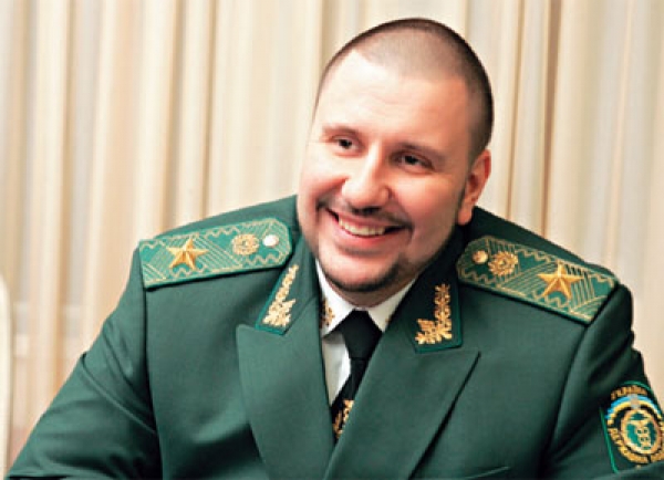 Киевская налоговая под вопросительным знаком с кадрами Клименко, схемами фискального давления времен Януковича и «достойными» результатами своей «работы»