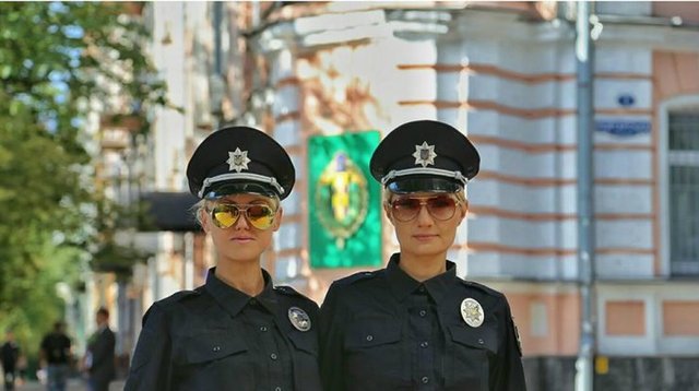 Полицейские Киева жалуются на график и желание спать