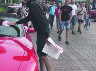 Киевские радикалы начали строить политическую карьеру