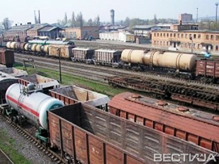 ПО ДОНБАССУ ЦЕЛЫЙ ГОД КУРСИРУЕТ ВАГОН С ГНИЮЩИМИ ОСТАНКАМИ