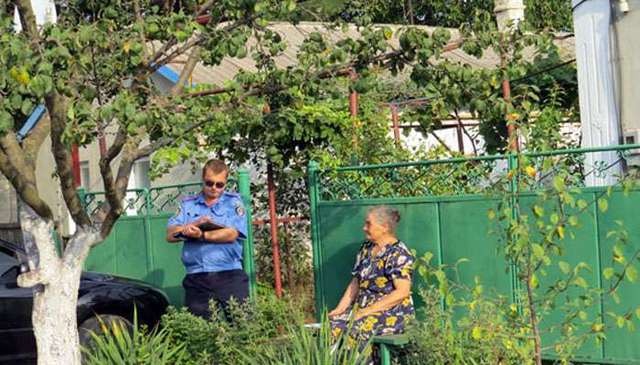 До селища Сартана прибули додаткові сили міліції