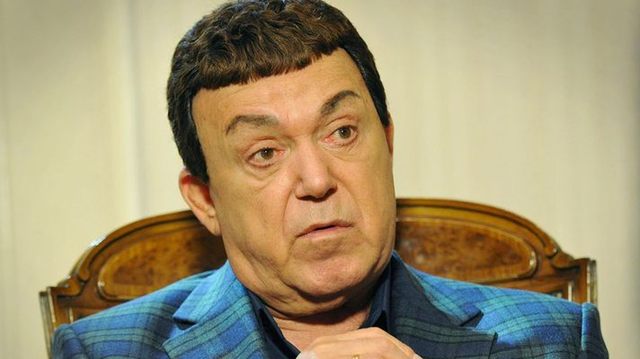 Патриотичные Кобзон и Валерия получили от Кремля под дых