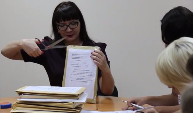 Простые украинцы покроют недостачу цены топлива для "Укрзалізниці" из собственного кармана