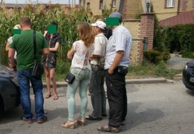 На Запоріжжі жінка продала боржницю в сексуальне рабство