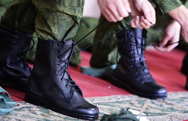 Российский солдат застрелил офицера, двух сослуживцев, еще двух ранил и совершил самоубийство