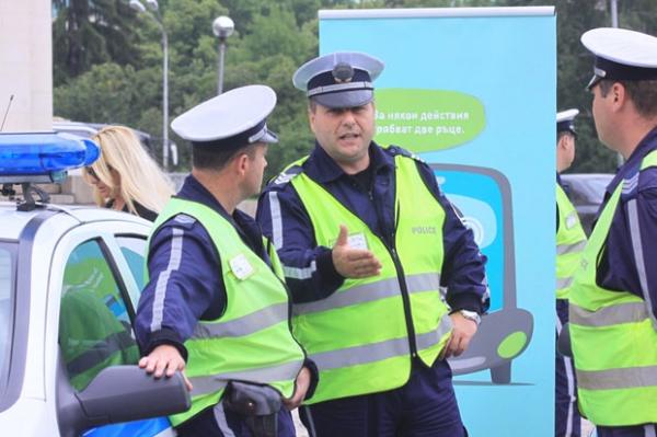 "Скрепы" идут по планете: в Болгарии россияне устроили массовую драку с местными жителями