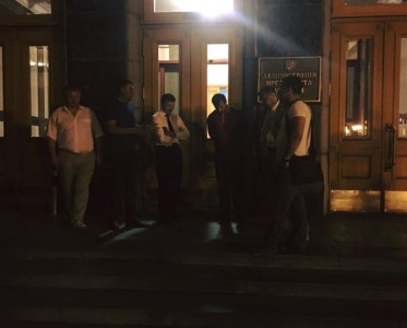 Чому Ляшко проситься, щоб його побили