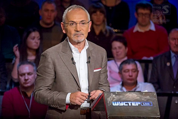 САВИК ШУСТЕР ОПАСАЕТСЯ НЕПРИЛИЧНО ВЫСОКИХ ФИНАНСОВЫХ ПРЕДЛОЖЕНИЙ И НАНЯЛ ОХРАНУ