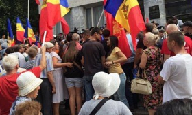 Народный протест в Молдове: молдаване готовят Майдан