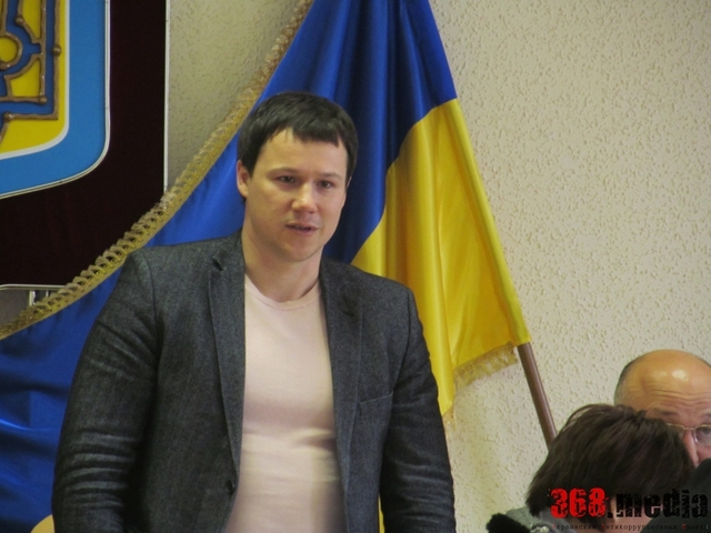 ГЛАВА ПОЛТАВСКОГО ГОСГЕОКАДАСТРА ВЫМОГАЛ У ФЕРМЕРА 500 ТЫСЯЧ ГРИВЕН