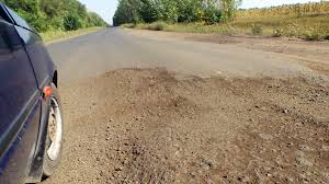 Скільки мільйонів на дорогах розкрадає Харківський облавтодор