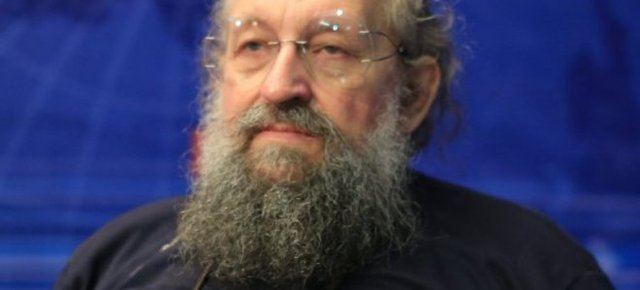 СБУ открыла производство против российского телеведущего Анатолия Вассермана