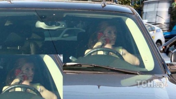 Дружина Ларсона надала фото ймовірної винуватиці ДТП