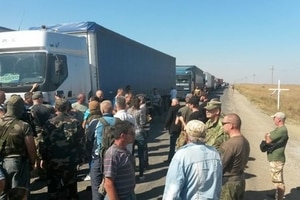 В Крыму начался продовольственный ажиотаж: полки пустые