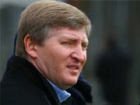 Суд взыскал с Ахметова 900 тыс за загрязнение воздуха