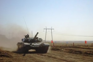 На "танковом биатлоне" в "ДНР" погибла дочь одного из главарей террористов – СМИ