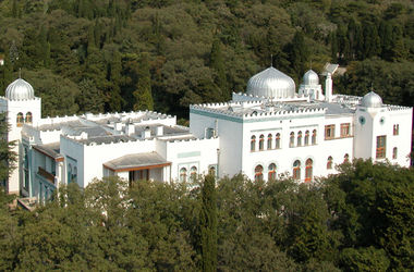 Крымские санатории выставили на торги за копейки