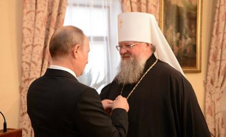 На оккупированном Донбассе священникам УПЦ МП приказано торговать «русским миром» за рубли