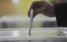 Восток и Запад вместе: гибридный альянс на выборы