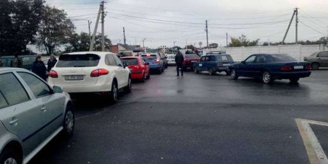 Автомайдан заблокировал границу с Молдовой